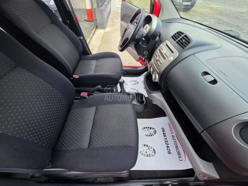 Daihatsu Sirion 1.3 B