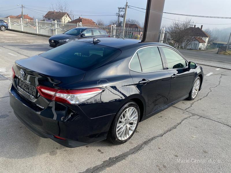 Toyota Camry 2.5 Hybrid Premium
