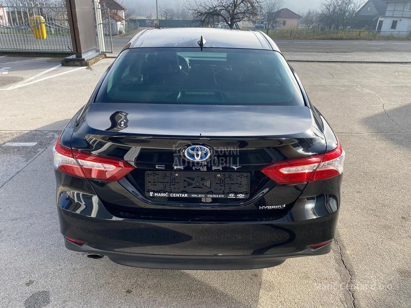 Toyota Camry 2.5 Hybrid Premium