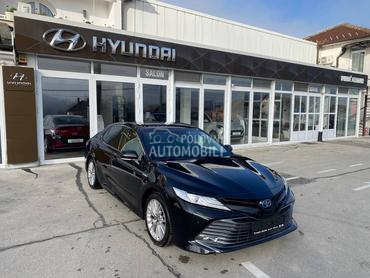 Toyota Camry 2.5 Hybrid Premium