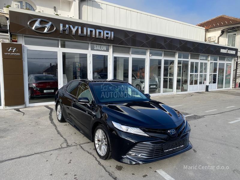 Toyota Camry 2.5 Hybrid Premium