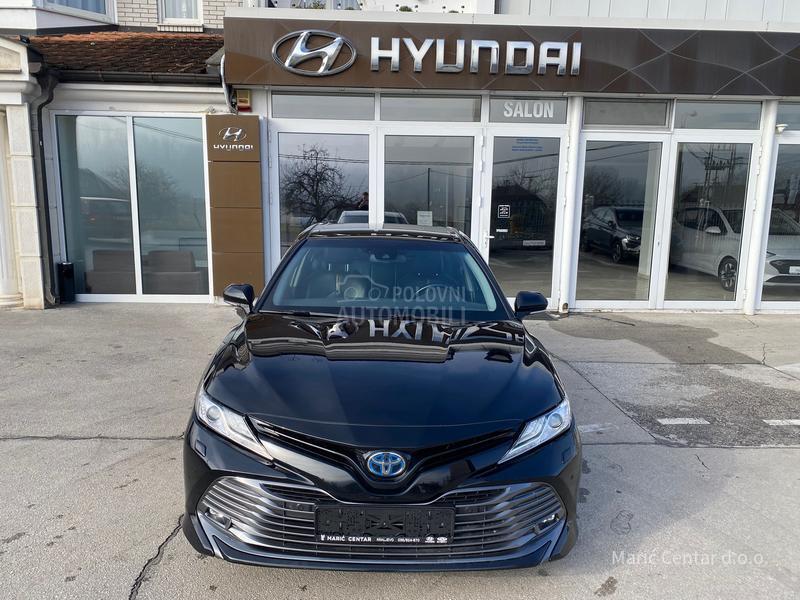 Toyota Camry 2.5 Hybrid Premium