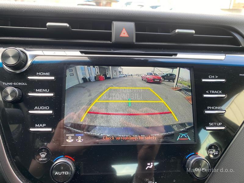 Toyota Camry 2.5 Hybrid Premium