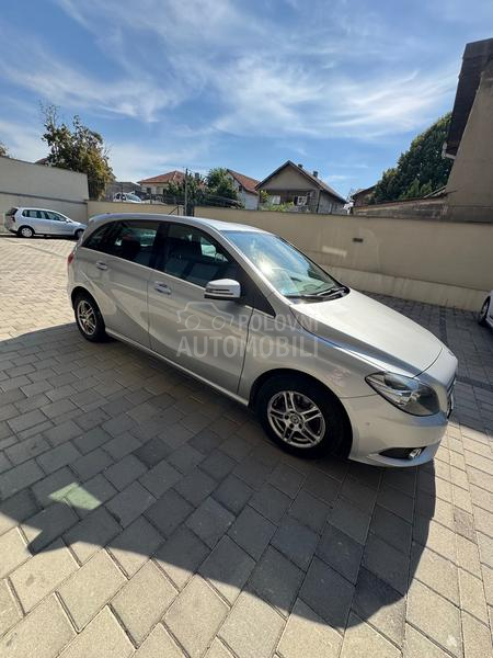Mercedes Benz B 180 180 DCI