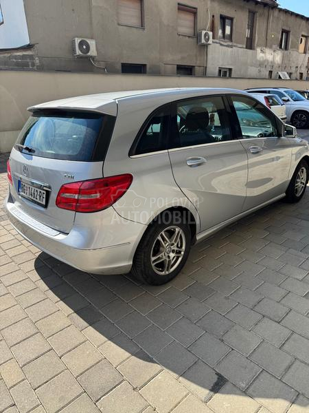 Mercedes Benz B 180 180 DCI