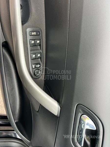 Peugeot 308 1.6 HDI RESTY