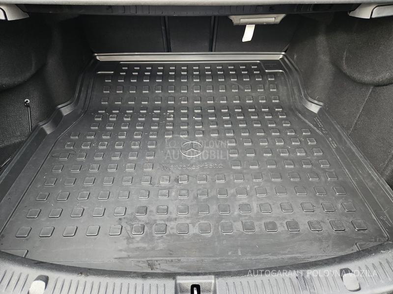 Mercedes Benz E 220 D 4MATIC