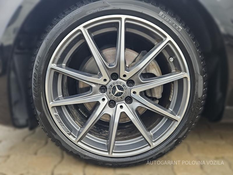 Mercedes Benz E 220 D 4MATIC