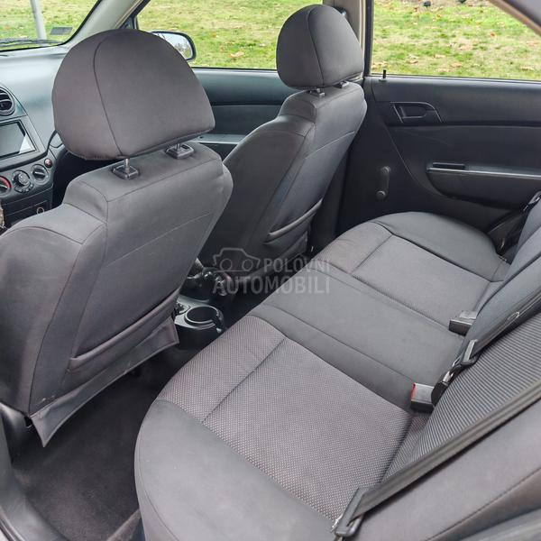 Chevrolet Aveo 1.2