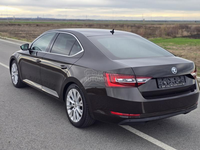 Škoda Superb MATRIX,LED,190HP