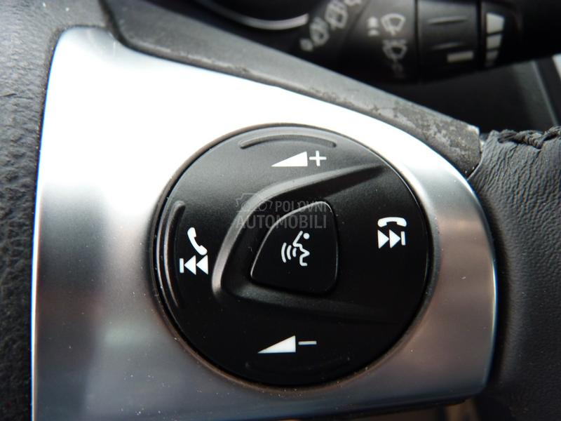 Ford Kuga 2.OTDCI/4X4/TITANIUM