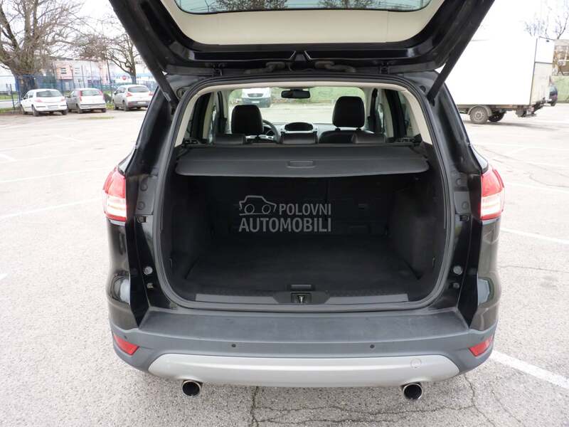 Ford Kuga 2.OTDCI/4X4/TITANIUM