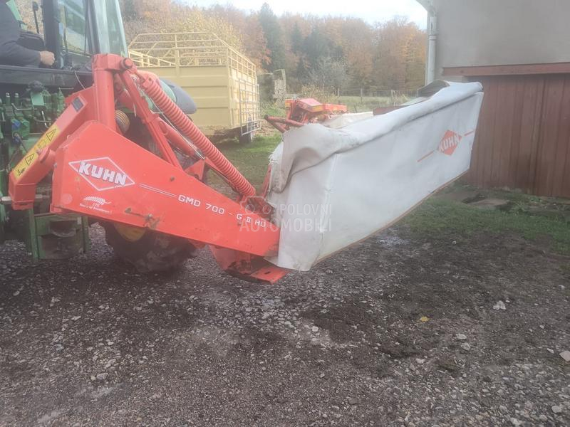 Kuhn gmd700