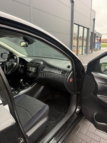 Nissan Pulsar F.U.L.L/N.A.V.I.