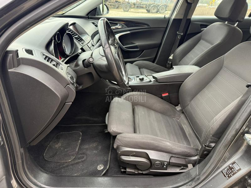 Opel Insignia 2.0 turbo