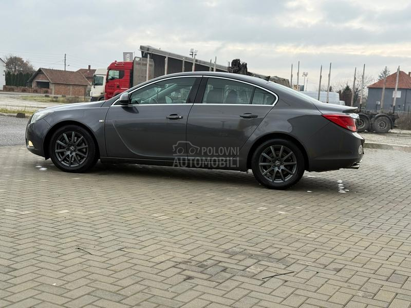 Opel Insignia 2.0 turbo