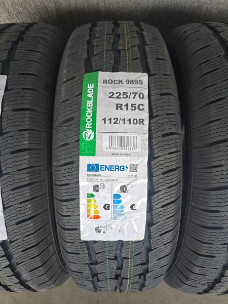 ROCKBLADE 225/70 R15 Zimska