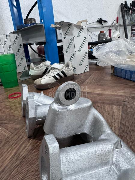 Izduvna grana 2.5 tdi R5