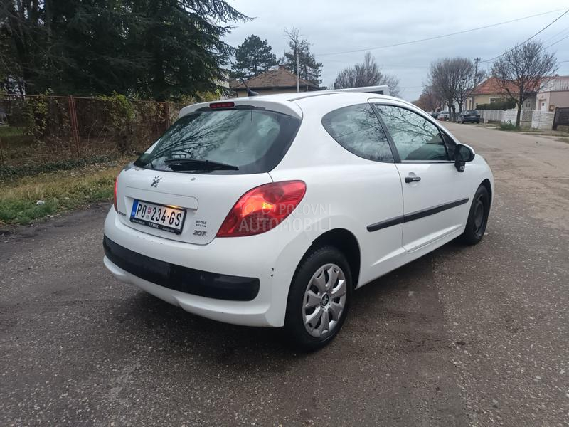 Peugeot 207 