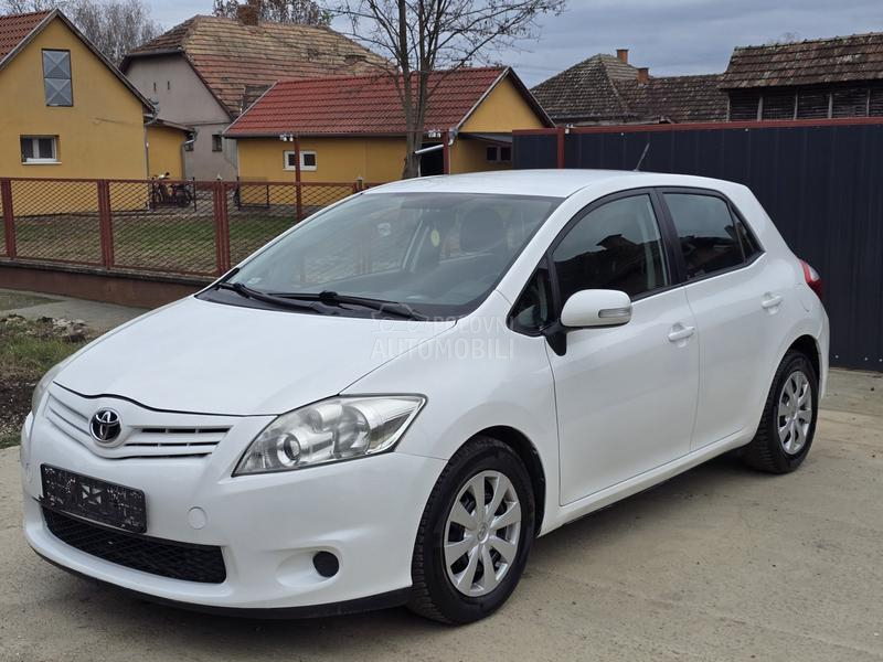 Toyota Auris 1.4 D4D