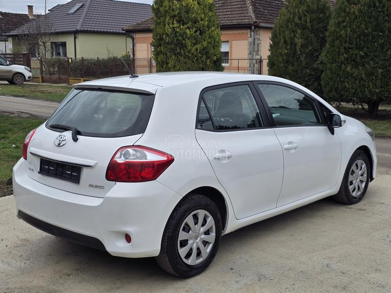 Toyota Auris 1.4 D4D
