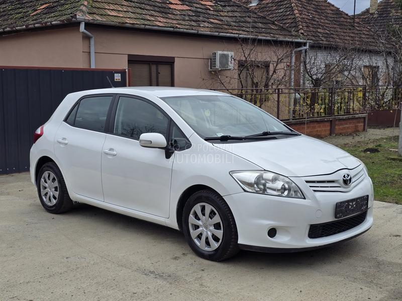 Toyota Auris 1.4 D4D