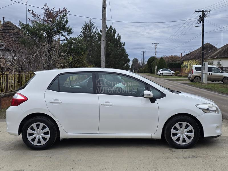 Toyota Auris 1.4 D4D