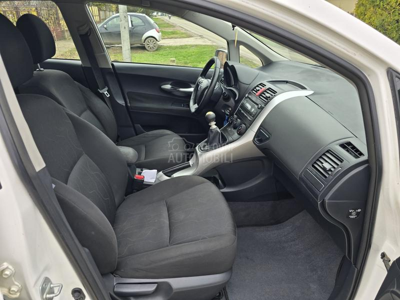 Toyota Auris 1.4 D4D