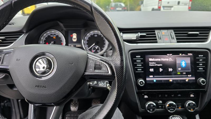 Škoda Octavia 1.6 STYLE