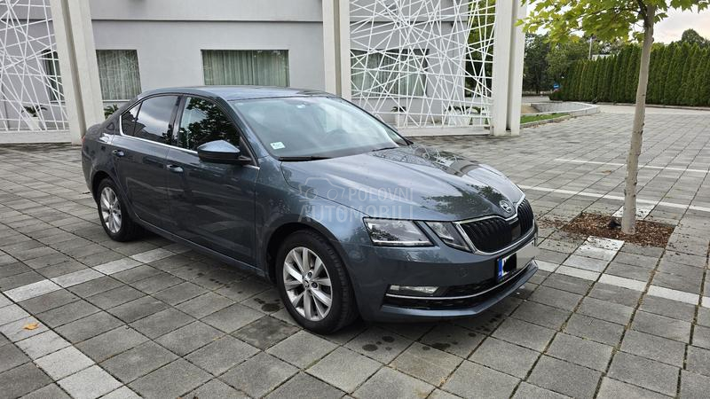 Škoda Octavia 1.6 STYLE
