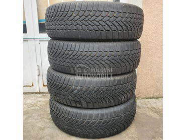 Bridgestone 215/65 R16 Zimska