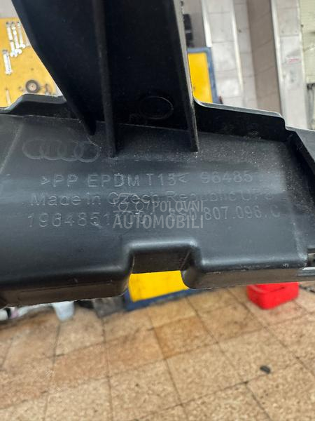 nosac prednjeg branika desni