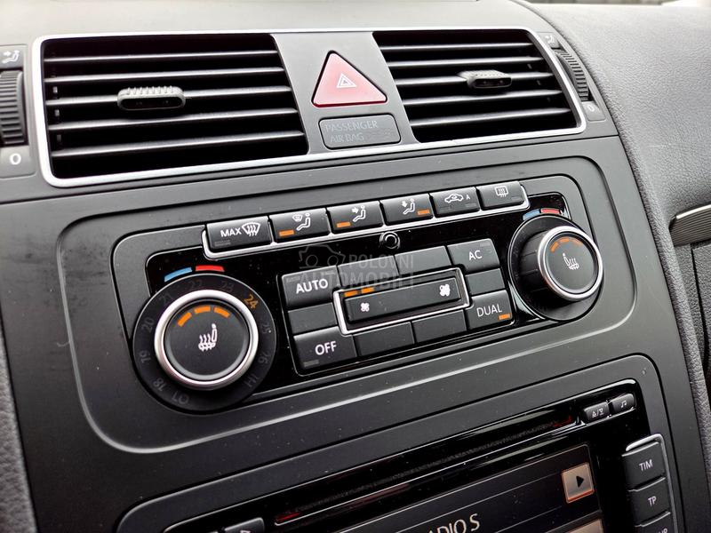 Volkswagen Touran 1.4Tsi Highline DSG