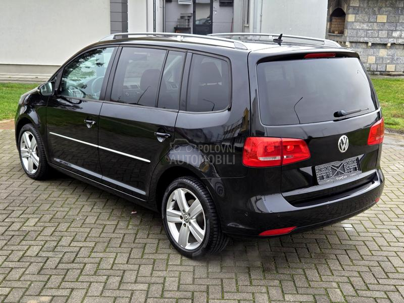 Volkswagen Touran 1.4Tsi Highline DSG