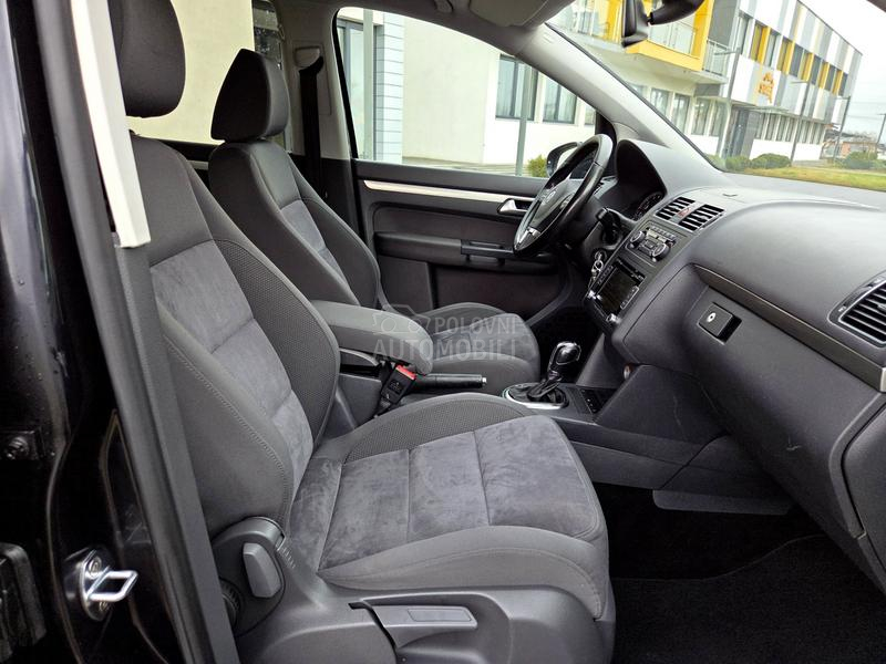 Volkswagen Touran 1.4Tsi Highline DSG