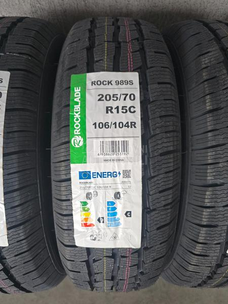 ROCKBLADE 205/70 R15 Zimska