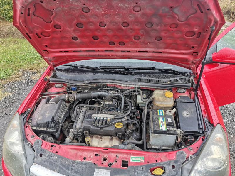 Opel Astra H 1.4 90hp