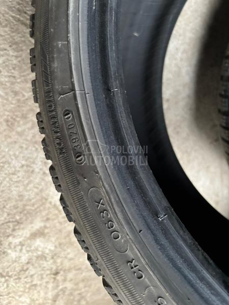 Tigar 225/40 R18 Zimska