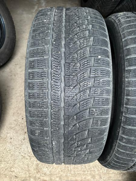 Nokian 235/45 R18 Zimska