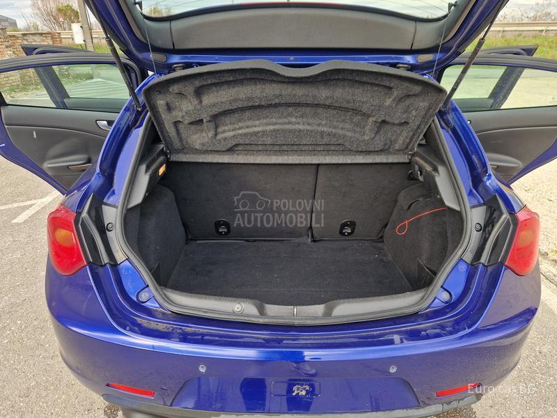 Alfa Romeo Giulietta A K C I J A