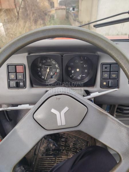 Zastava Yugo Tempo 1.1