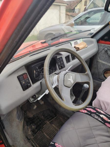 Zastava Yugo Tempo 1.1