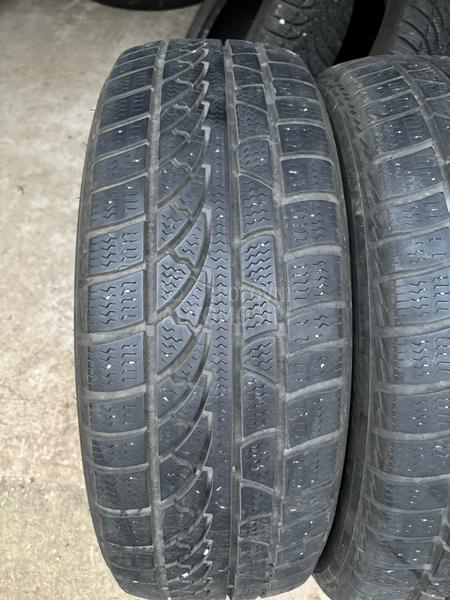 Starmaxx 205/60 R16 Zimska