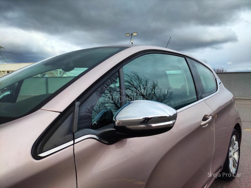 Peugeot 208 FUL LED D1ODA