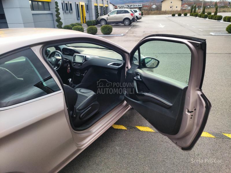 Peugeot 208 FUL LED D1ODA