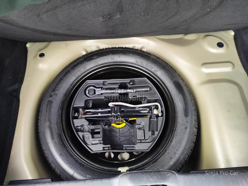 Peugeot 208 FUL LED D1ODA