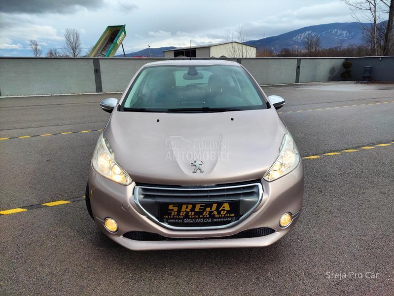 Peugeot 208 FUL LED D1ODA