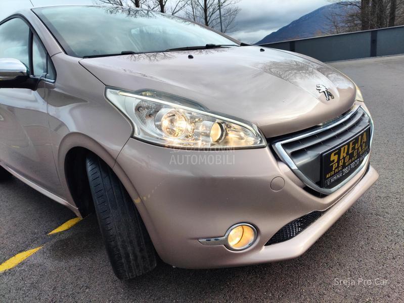 Peugeot 208 FUL LED D1ODA