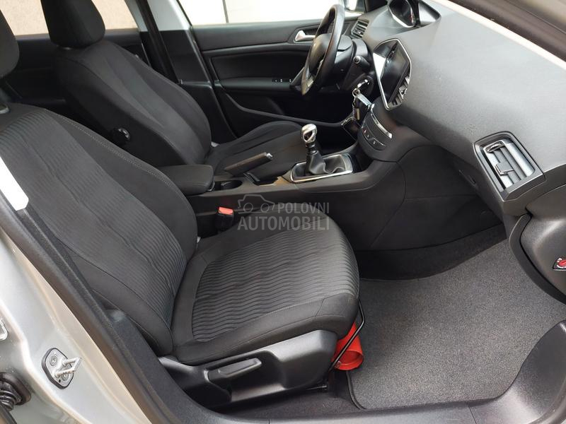 Peugeot 308 1.6HDI EXECUTIVE