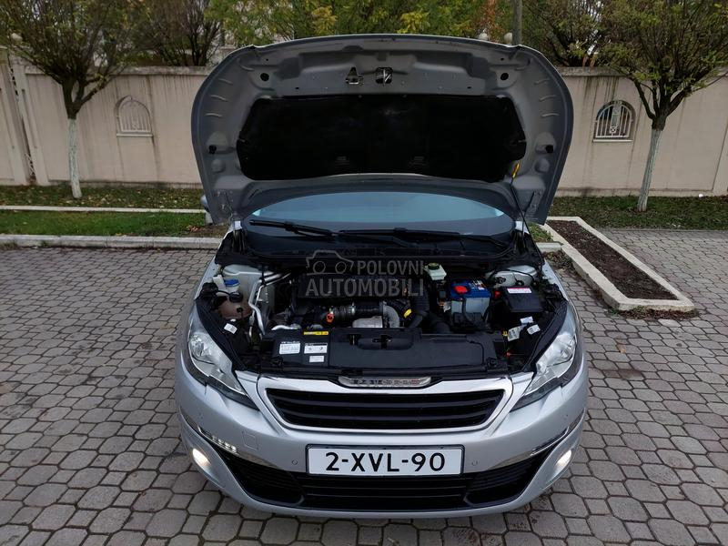 Peugeot 308 1.6HDI EXECUTIVE